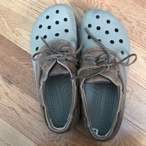 Crocs Men’s Slip Ons with ties